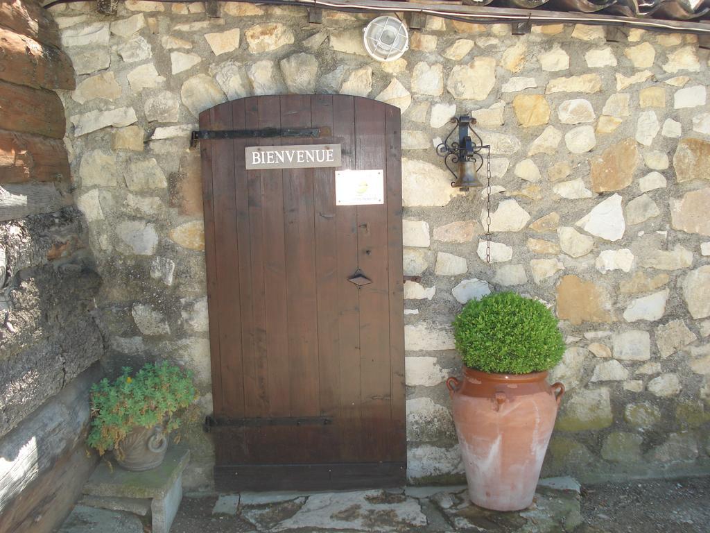 Chambres D'Hotes La Chabriere Cliousclat Buitenkant foto